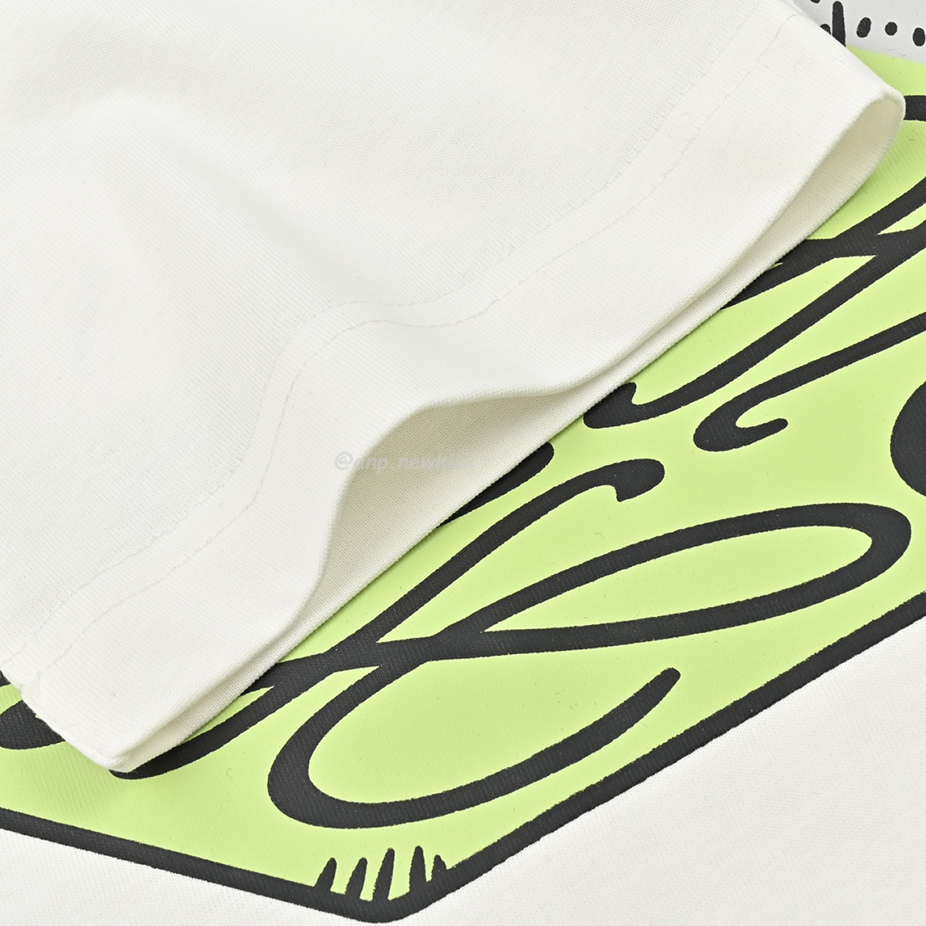 Loewe Angel Eye Printed White T Shirt (4) - www.newkick.vip